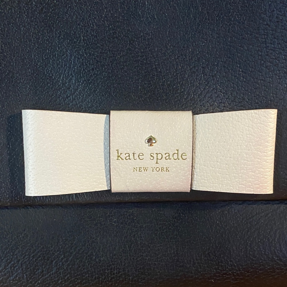 Kate Spade Black Crossbody Bag with White Bow - Picture 2 of 11
